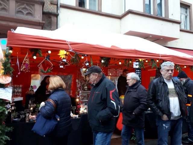 28. Nikolausmarkt der Bornheimer Vereine 2018